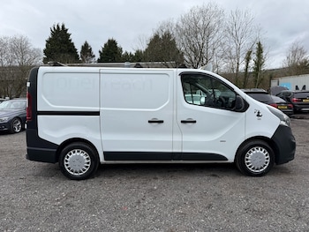 Used Vauxhall Vivaro 2016 for sale - 77818033: Photo