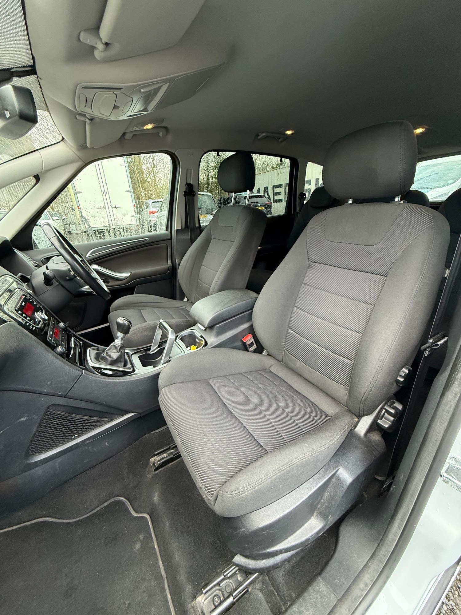 Used Ford S-Max 2013 for sale - 77195517: Photo 16