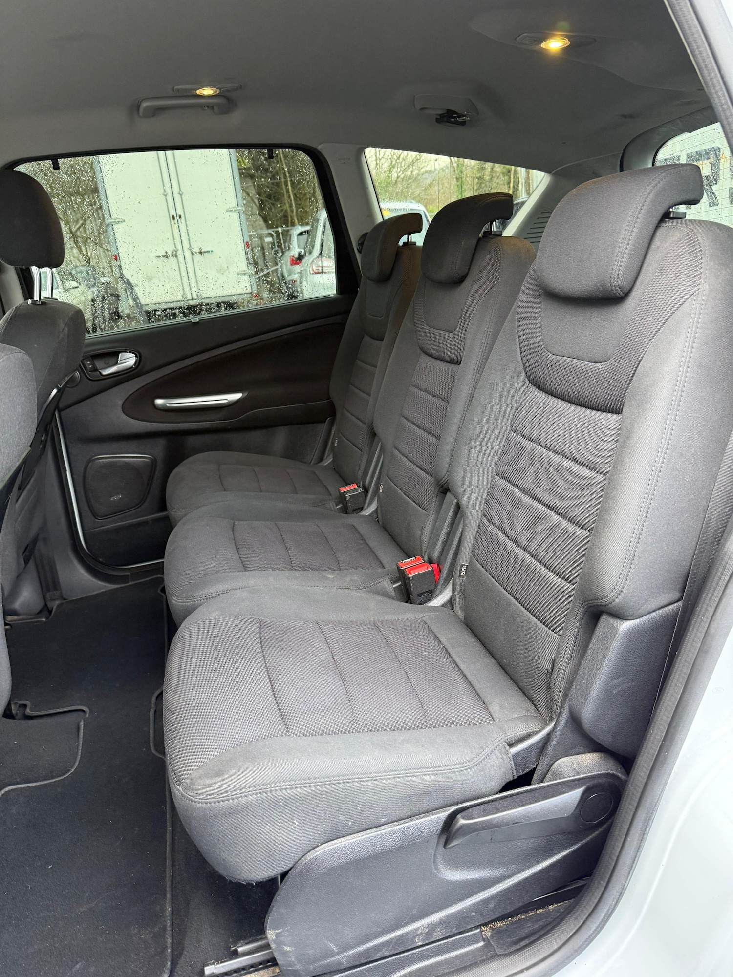 Used Ford S-Max 2013 for sale - 77195517: Photo 19