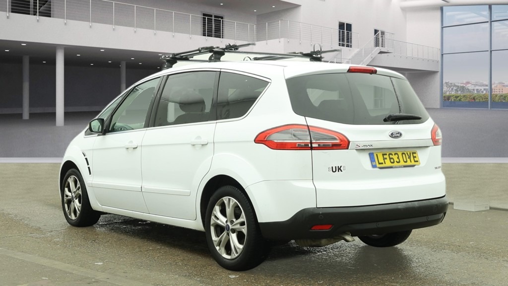 Used Ford S-Max 2013 for sale - 77195517: Photo 4