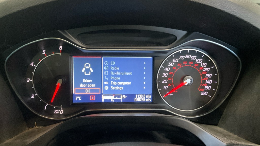 Used Ford S-Max 2013 for sale - 77195517: Photo 8