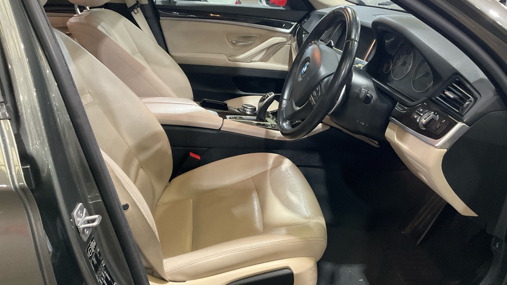 Used BMW 5 Series 2013 for sale - 77796809: Photo 9