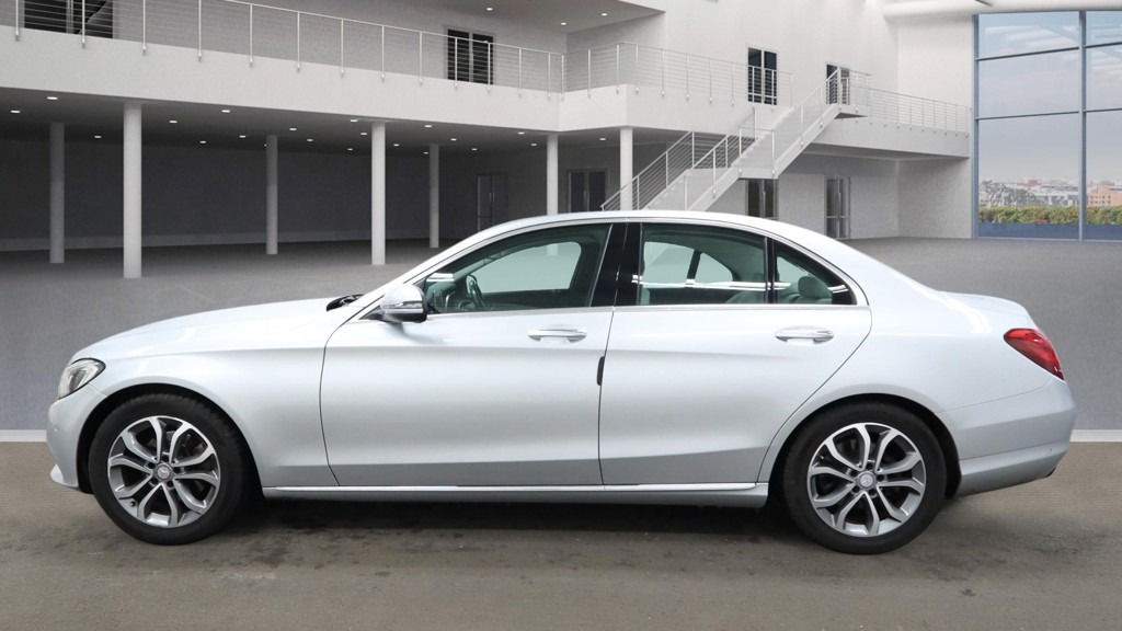 Used Mercedes-Benz C Class 2016 for sale - 77946668: Photo 6