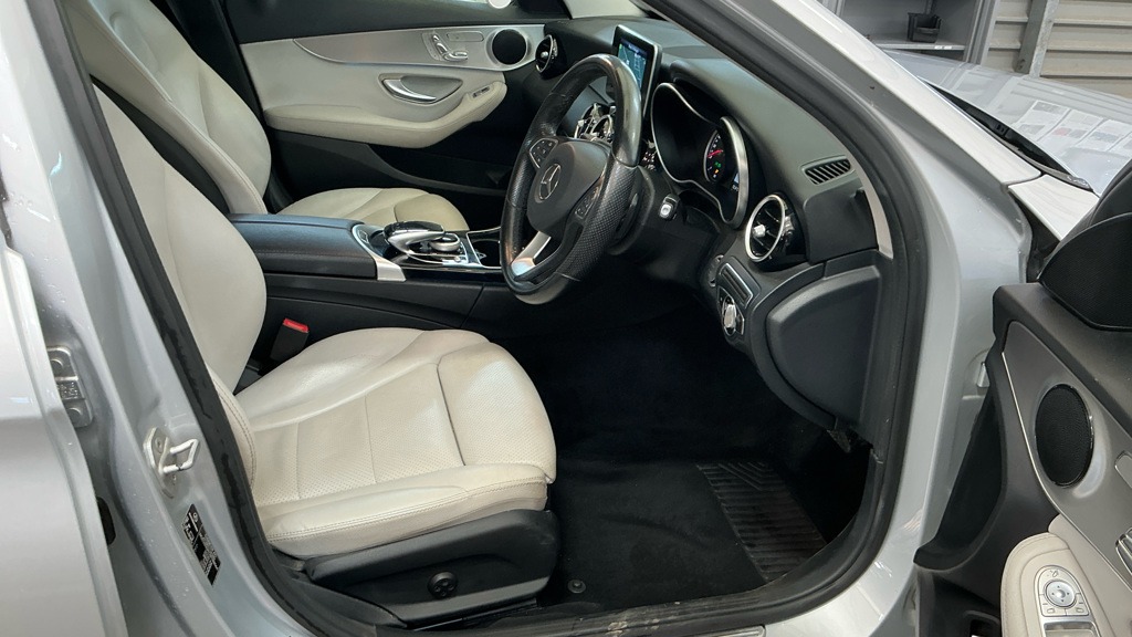 Used Mercedes-Benz C Class 2016 for sale - 77946668: Photo 7