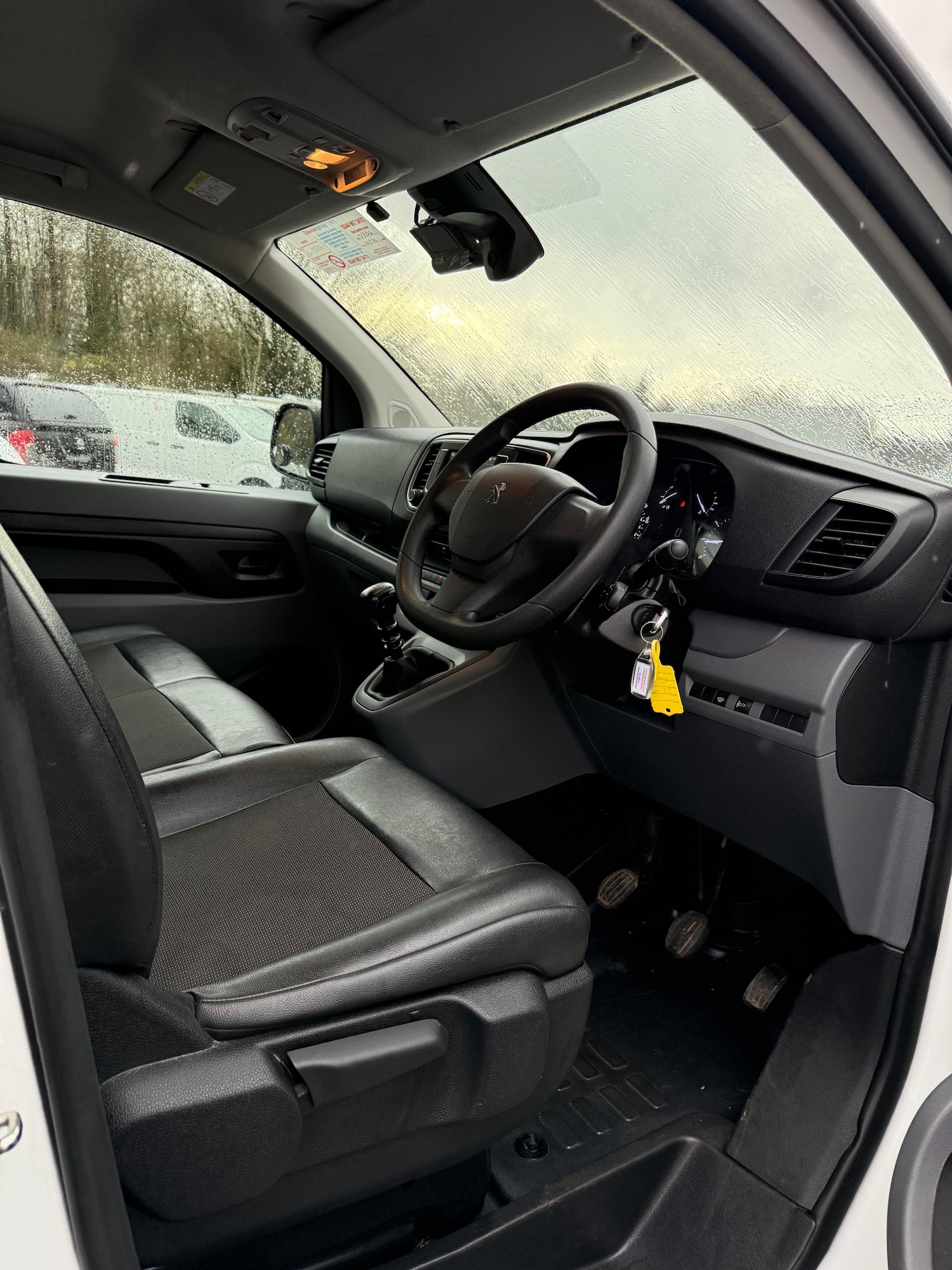 Used Peugeot Expert 2022 for sale - 76650807: Photo 10