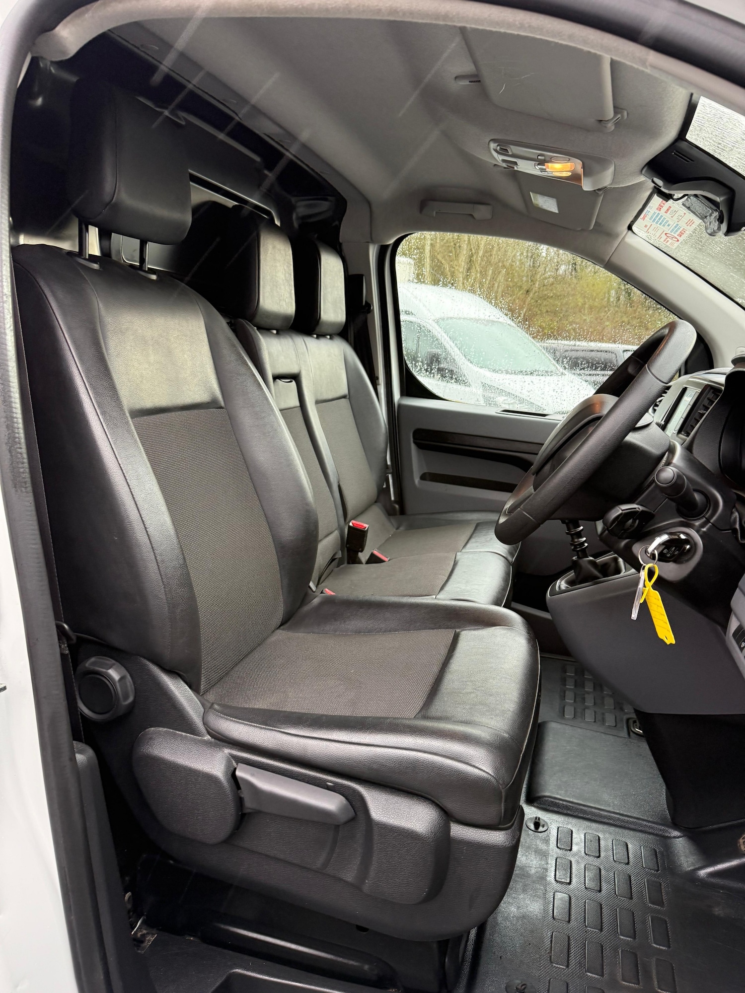 Used Peugeot Expert 2022 for sale - 76650807: Photo 9