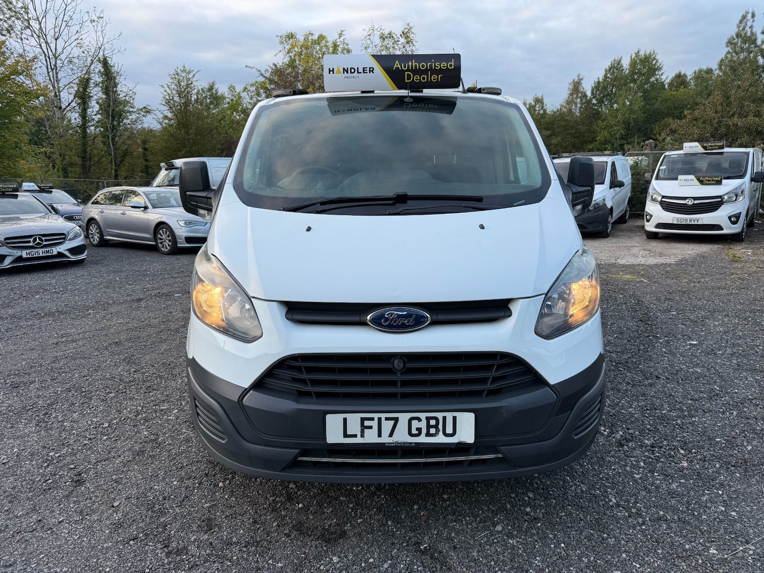 Used Ford Transit Custom 2017 for sale - 76026871: Photo 2
