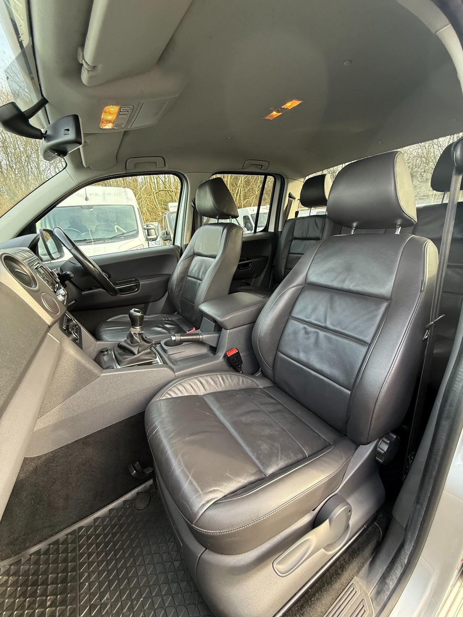 Used Volkswagen Amarok 2013 for sale - 78107174: Photo 25