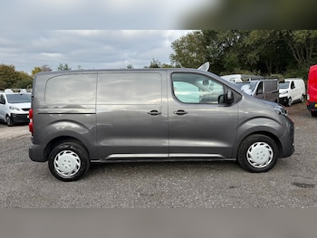 Used Toyota ProAce 2018 for sale - 76250276: Photo