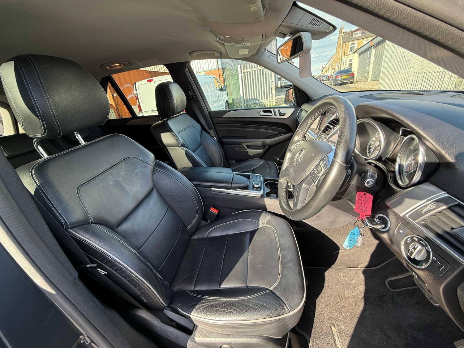 Used Mercedes-Benz M Class 2013 for sale - 76673118: Photo 10