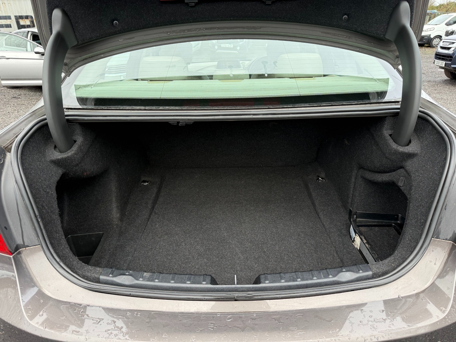 Used BMW 3 Series 2013 for sale - 77167668: Photo 22