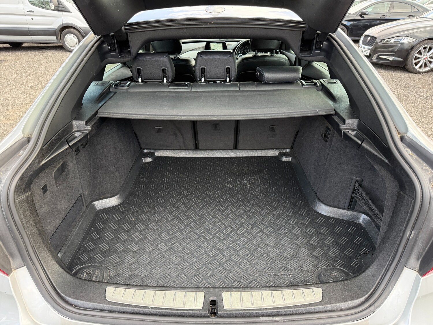 Used BMW 3 Series 2018 for sale - 78198158: Photo 22