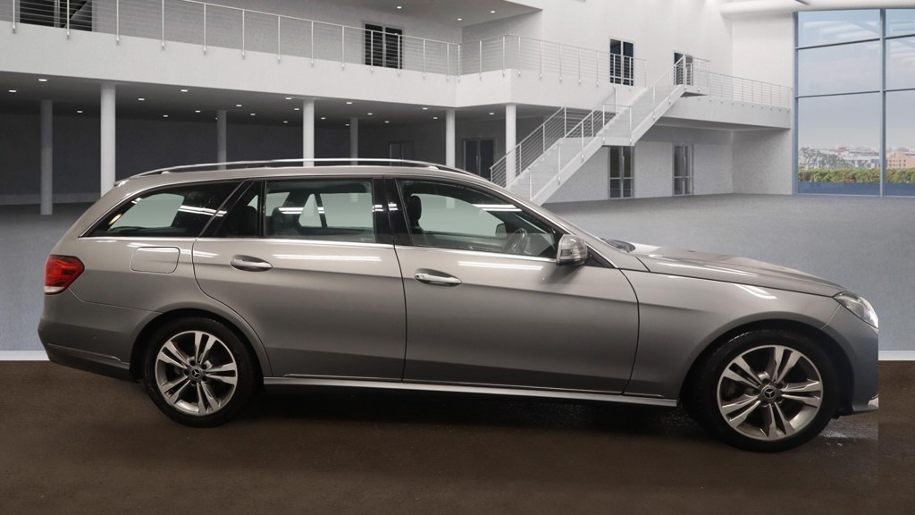 Used Mercedes-Benz E Class 2014 for sale - 77296595: Photo 5