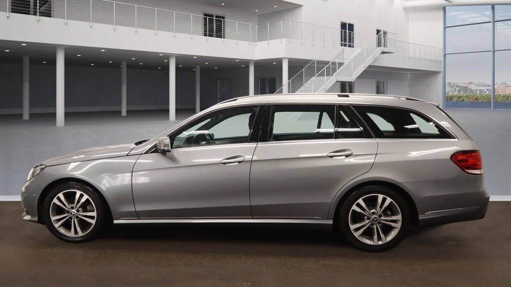 Used Mercedes-Benz E Class 2014 for sale - 77296595: Photo 6