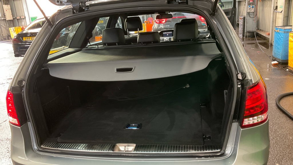 Used Mercedes-Benz E Class 2014 for sale - 77296595: Photo 8