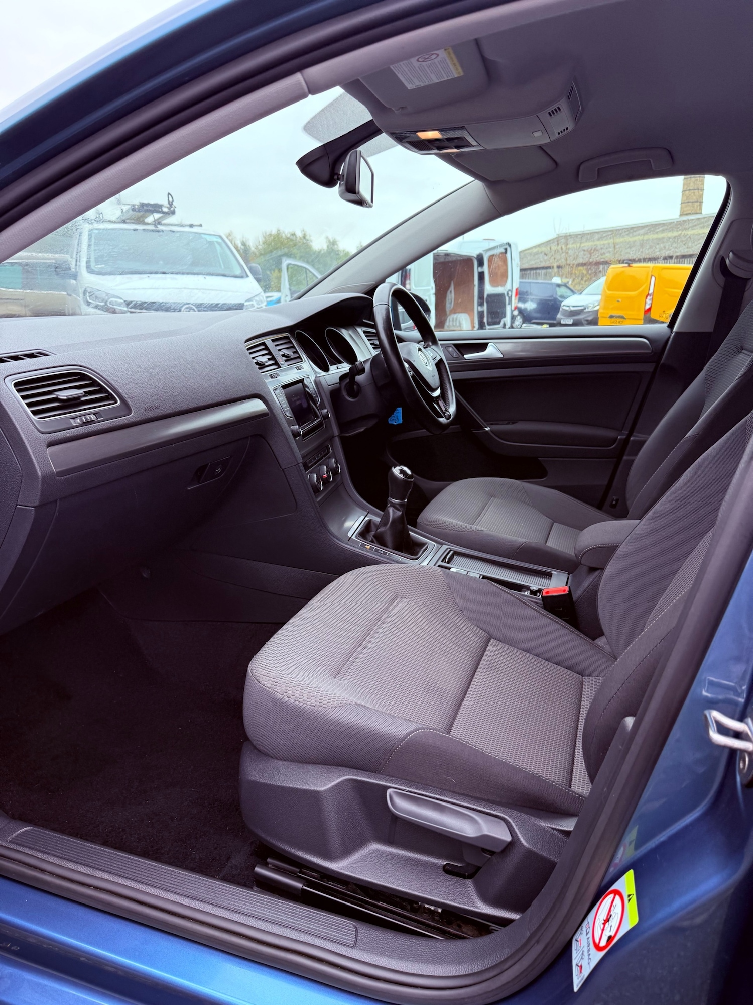 Used Volkswagen Golf 2013 for sale - 76182513: Photo 10