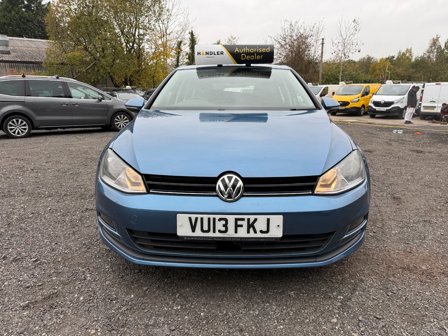 Used Volkswagen Golf 2013 for sale - 76182513: Photo 2