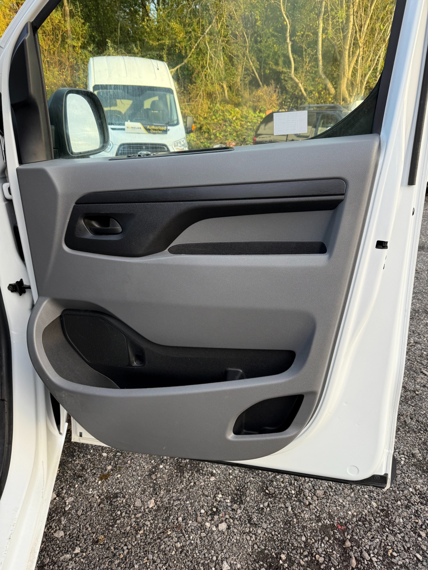 Used Peugeot Expert 2022 for sale - 76319937: Photo 22