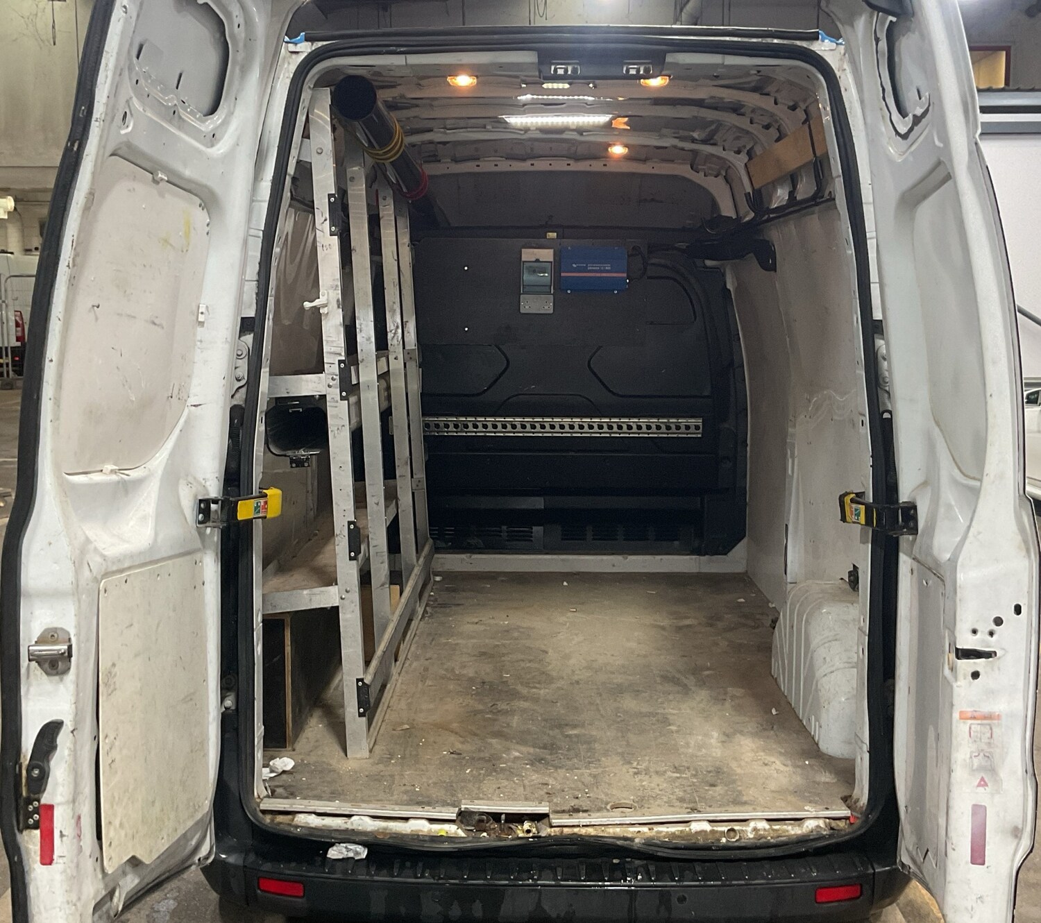 Used Ford Transit Custom 2017 for sale - 76597663: Photo 8