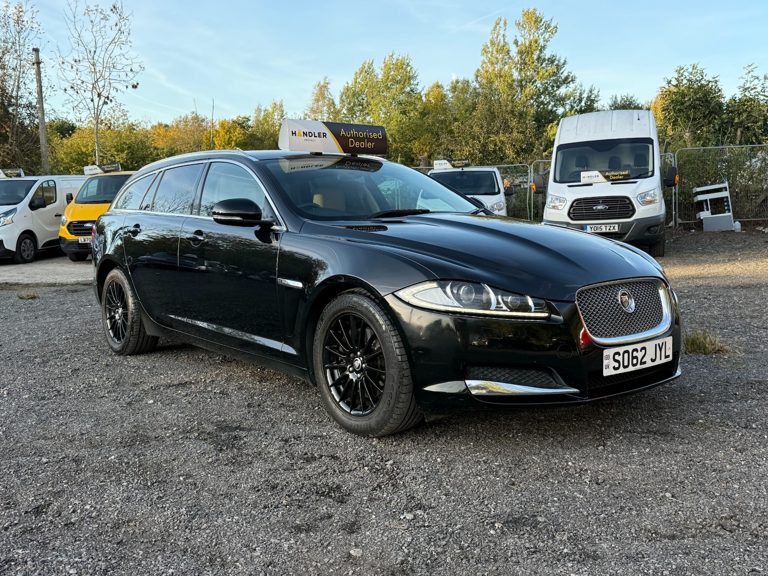 Used Jaguar XF 2013 for sale - 76128841: Photo 1
