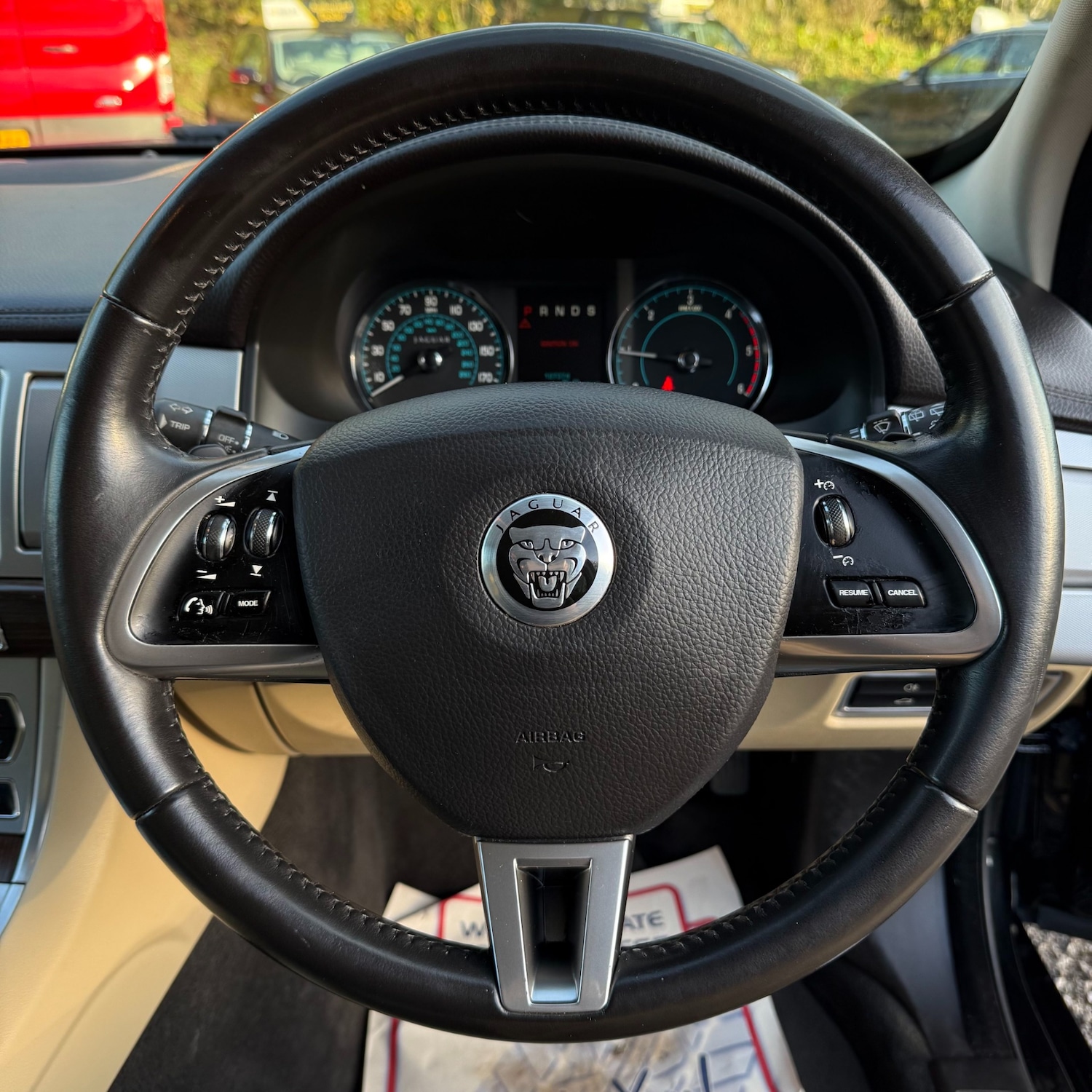 Used Jaguar XF 2013 for sale - 76128841: Photo 13