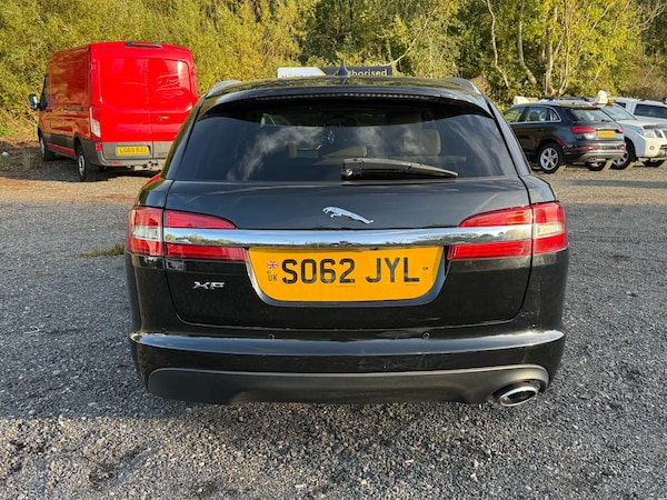 Used Jaguar XF 2013 for sale - 76128841: Photo 2
