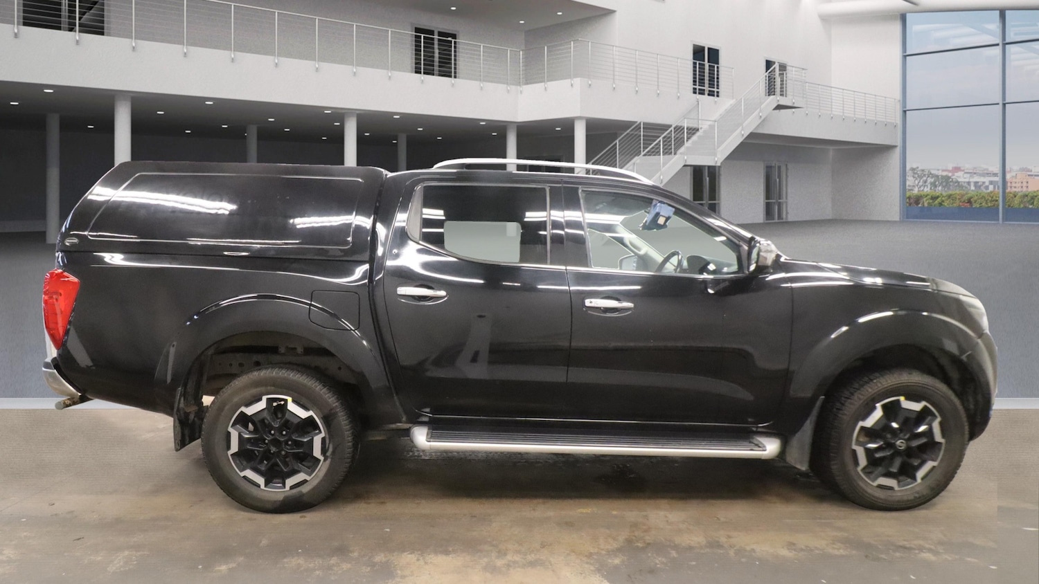 Used Nissan Navara 2020 for sale - 76531474: Photo 5