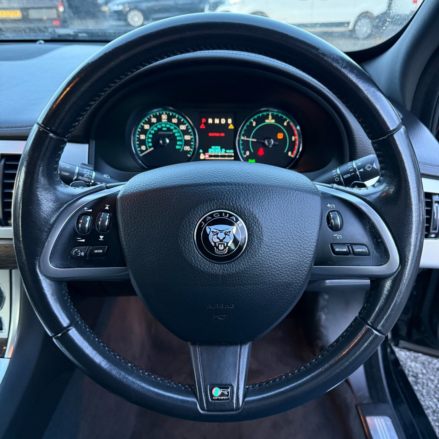 Used Jaguar XF 2014 for sale - 77541349: Photo 13