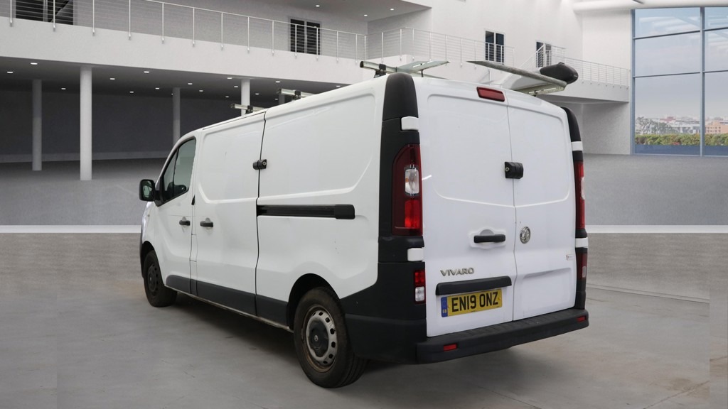 Used Vauxhall Vivaro 2019 for sale - 77845095: Photo 4