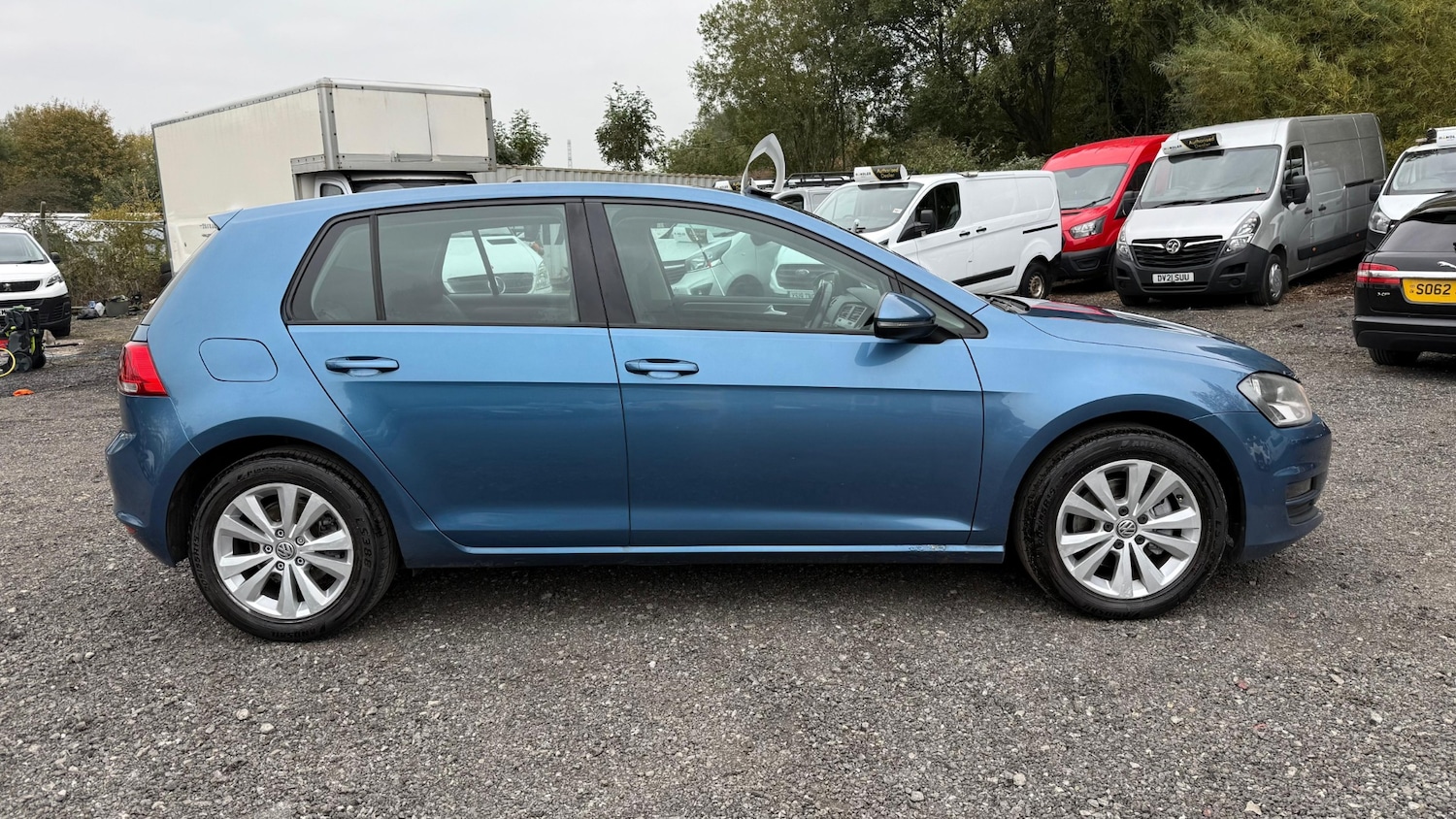 Used Volkswagen Golf 2013 for sale - 77037052: Photo 4