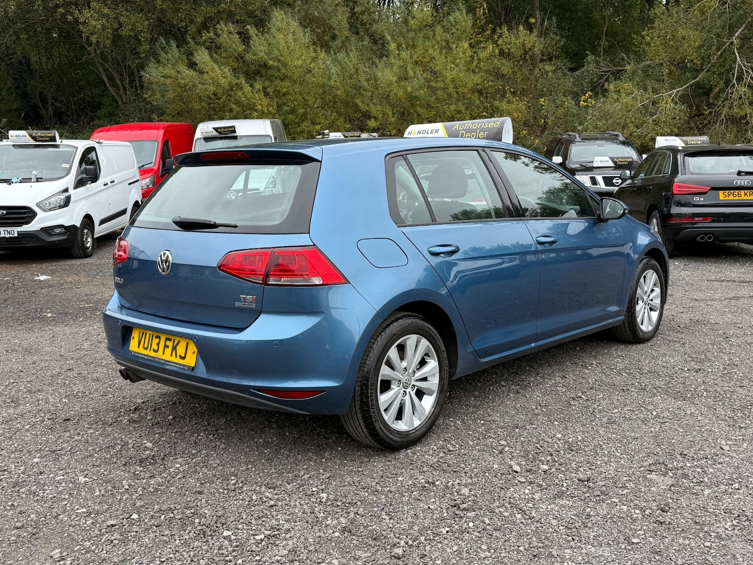 Used Volkswagen Golf 2013 for sale - 77037052: Photo 5