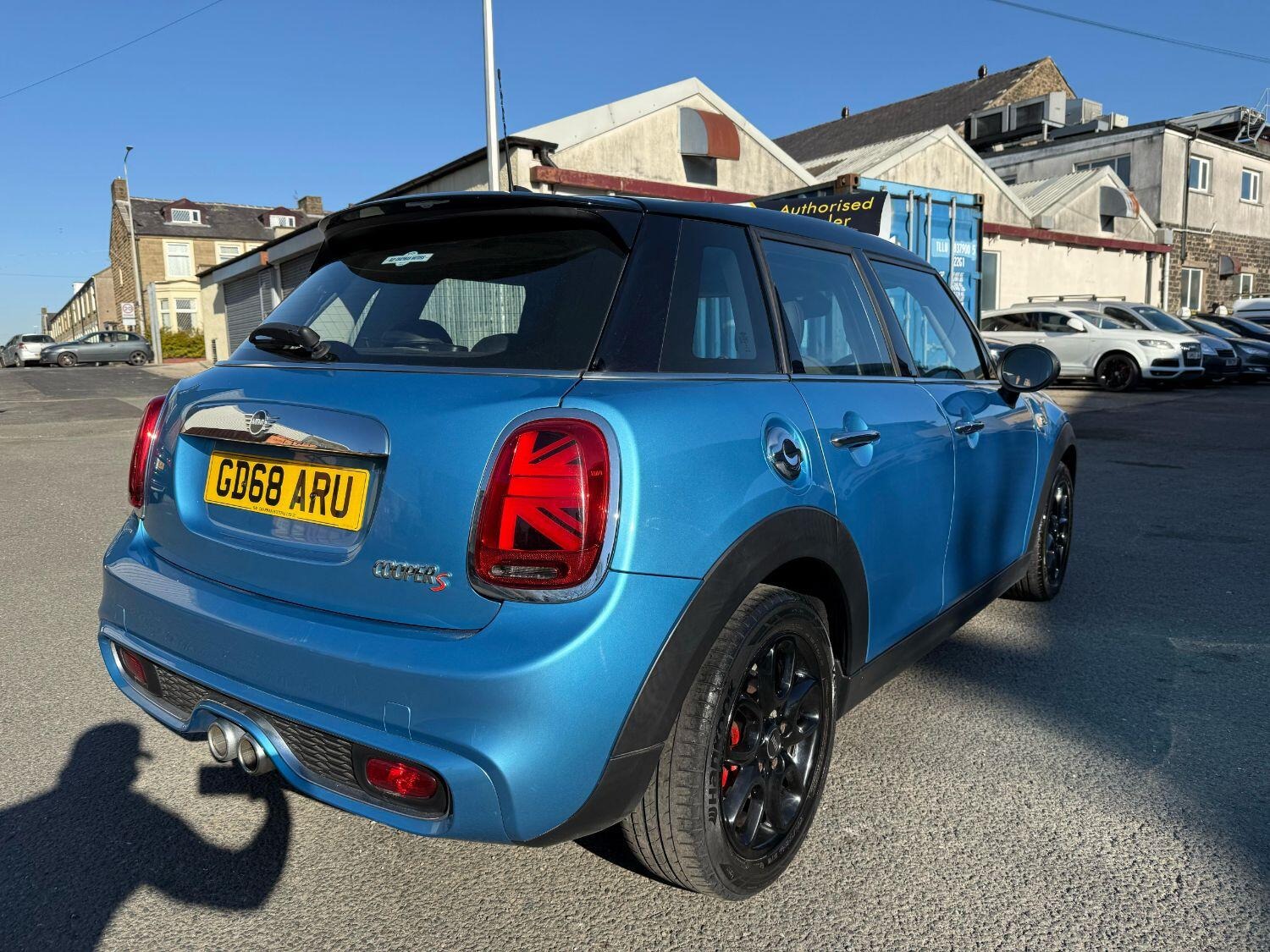 Vehicle 6