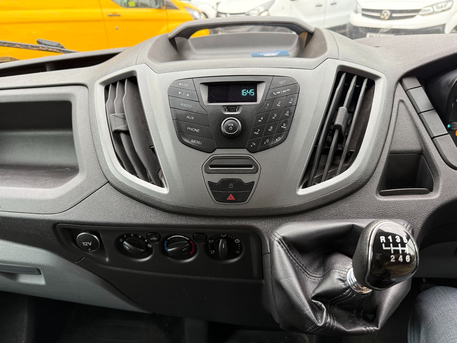 Used Ford Transit 2015 for sale - 76372592: Photo 14