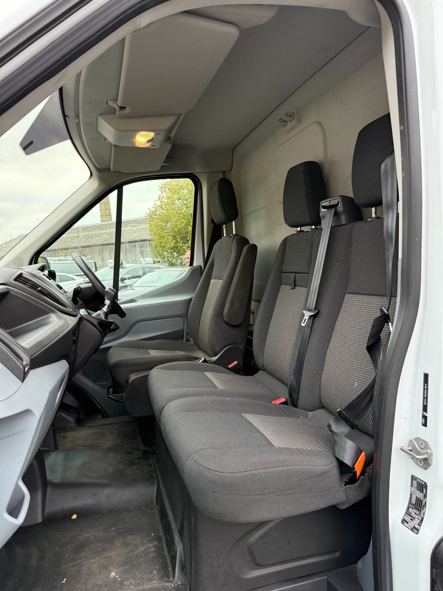 Used Ford Transit 2015 for sale - 76372592: Photo 15