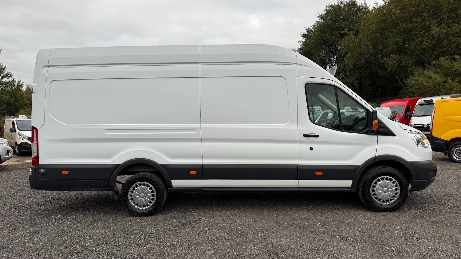 Used Ford Transit 2015 for sale - 76372592: Photo 4