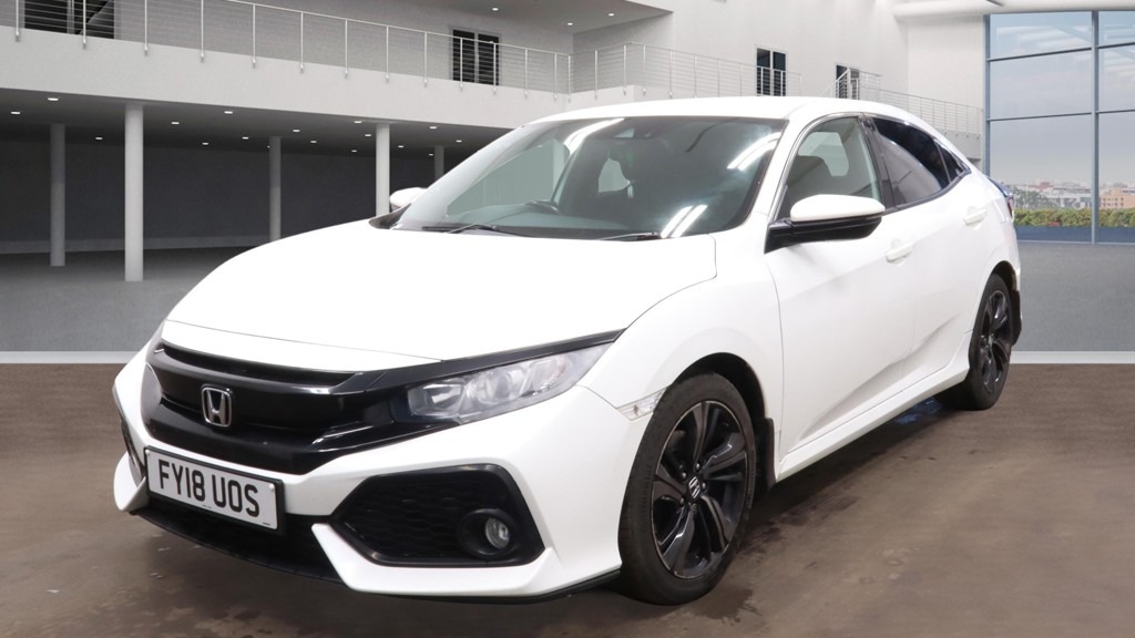 Used Honda Civic 2018 for sale - 77746725: Photo 2