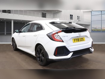 Used Honda Civic 2018 for sale - 77746725: Photo