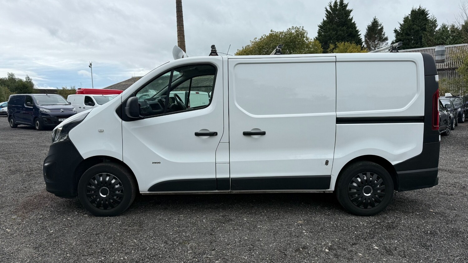 Used Vauxhall Vivaro 2018 for sale - 76364995: Photo 5
