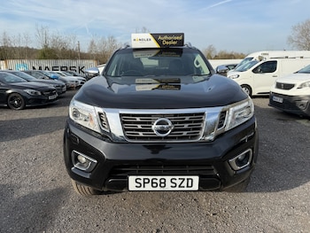 Used Nissan Navara 2018 for sale - 78437186: Photo