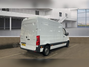 Used Mercedes-Benz Sprinter 2019 for sale - 76672777: Photo