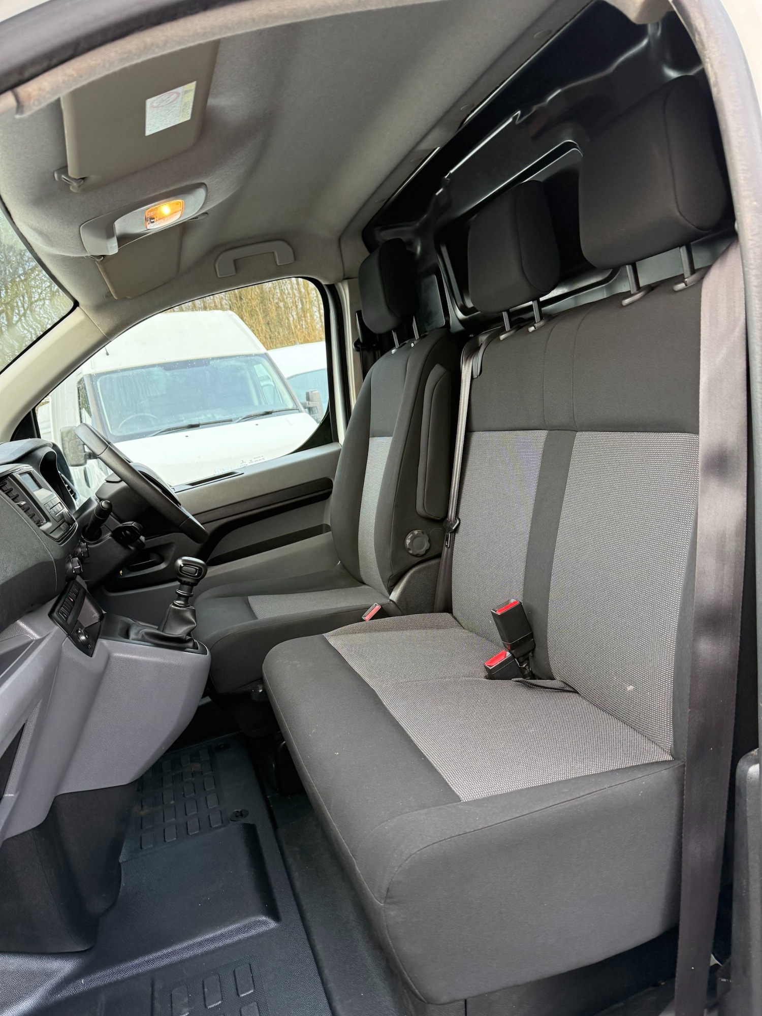 Used Peugeot Expert 2017 for sale - 77258146: Photo 17