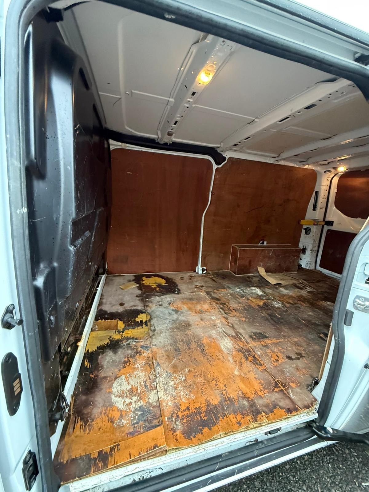 Used Ford Transit Custom 2020 for sale - 76390549: Photo 17