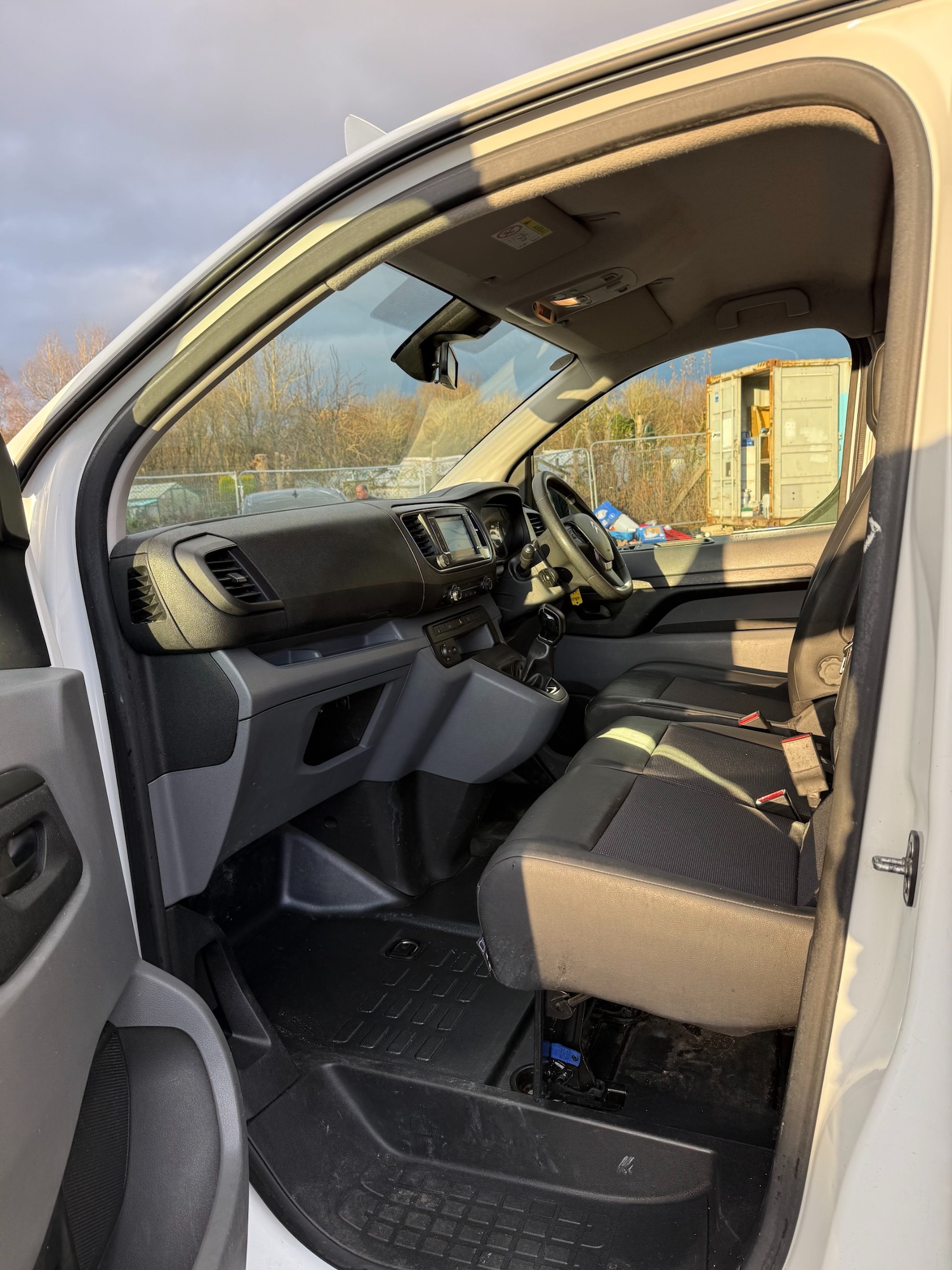 Used Citroen Dispatch 2017 for sale - 76682679: Photo 16