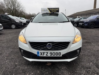 Used Volvo V40 2015 for sale - 78699648: Photo