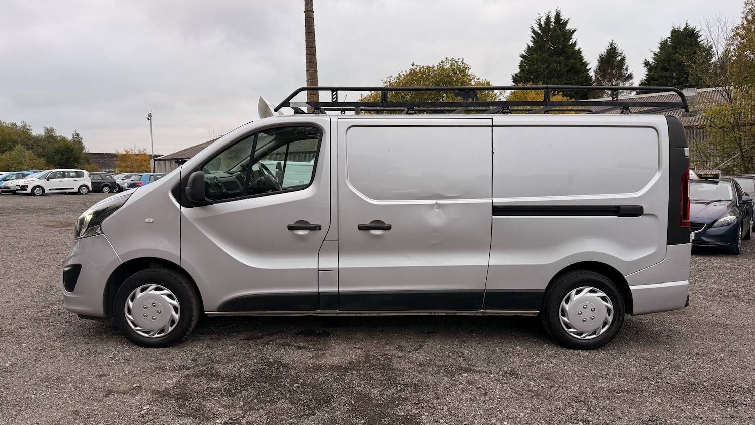 Used Vauxhall Vivaro 2018 for sale - 78039004: Photo 5