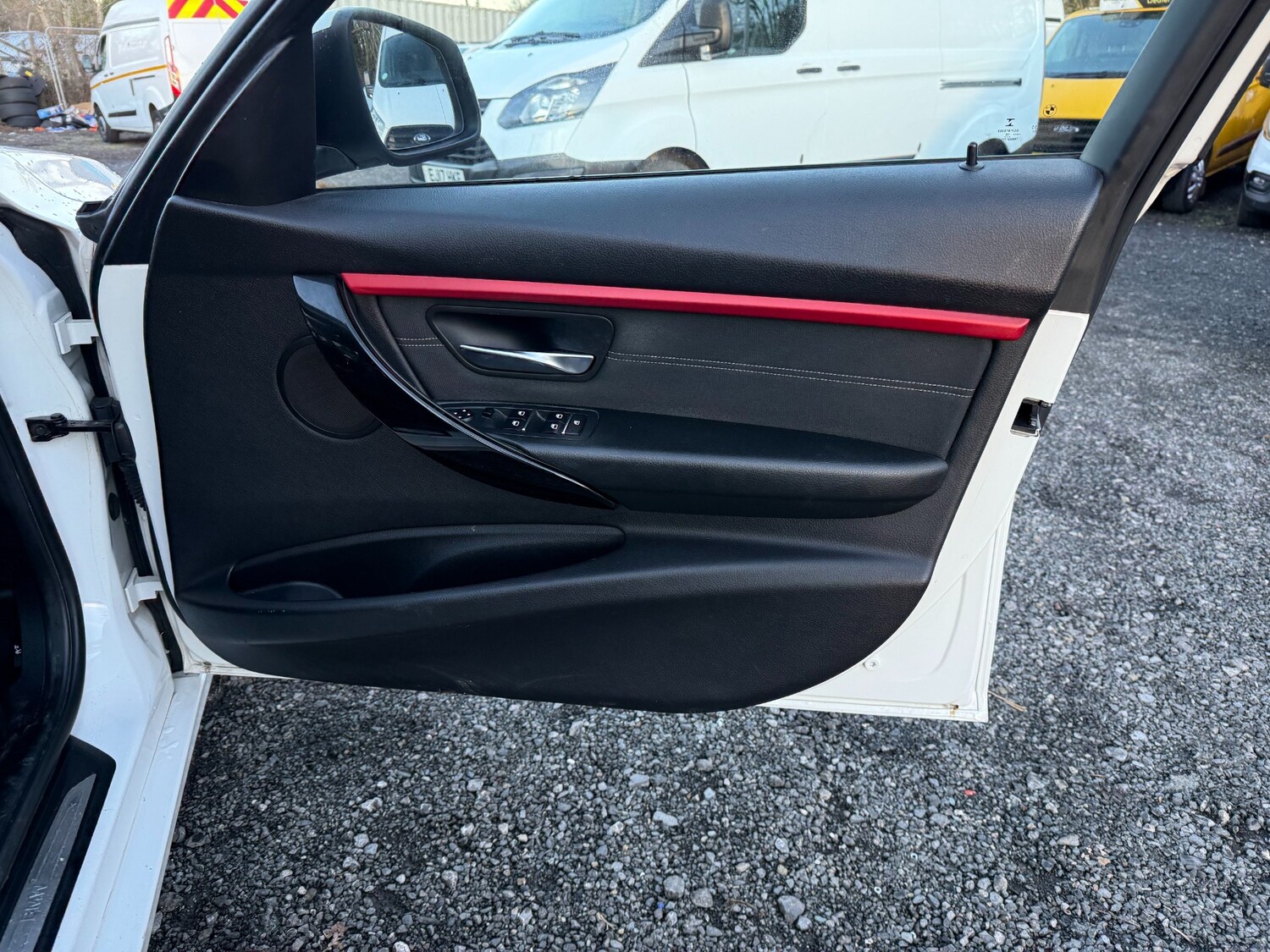 Used BMW 3 Series 2016 for sale - 76313382: Photo 24