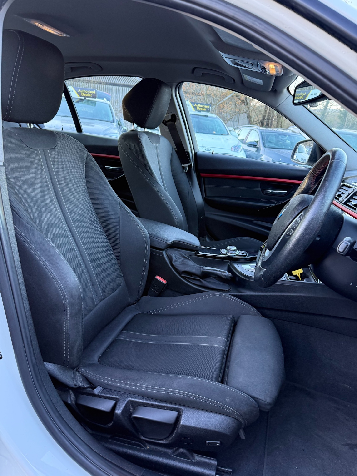 Used BMW 3 Series 2016 for sale - 76313382: Photo 9