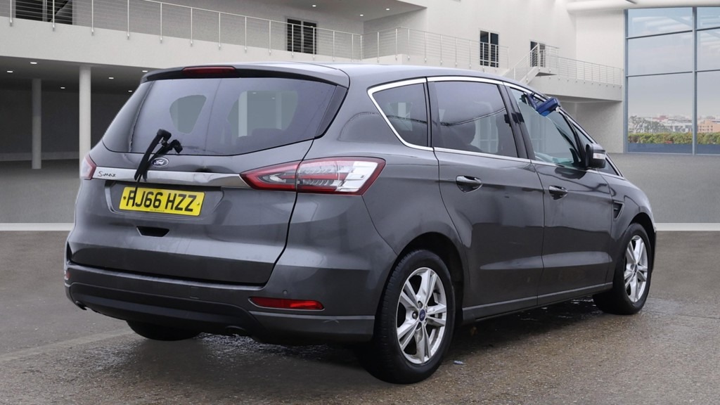 Used Ford S-Max 2016 for sale - 77312417: Photo 3