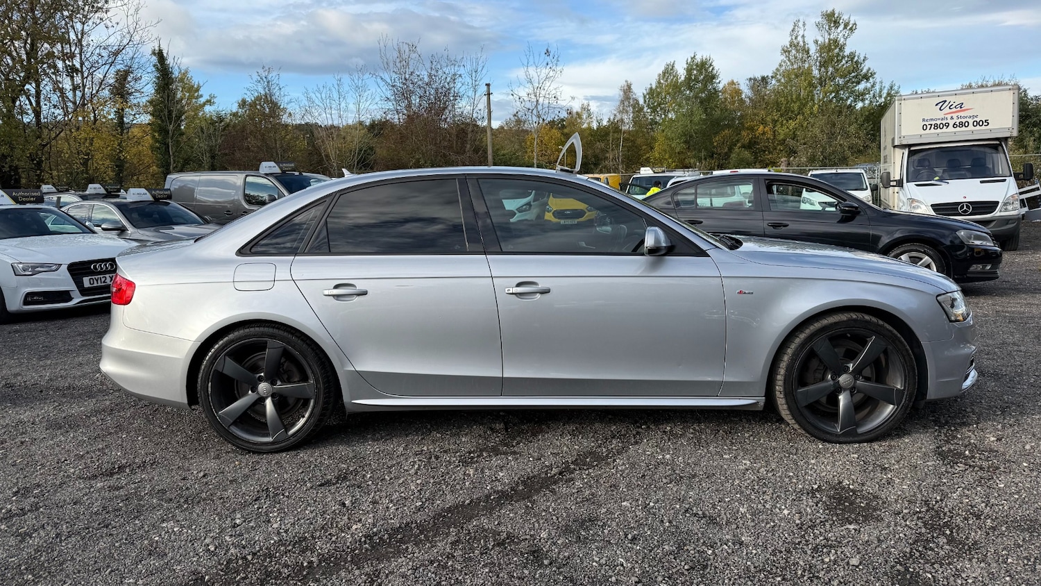 Used Audi A4 2014 for sale - 76305718: Photo 4