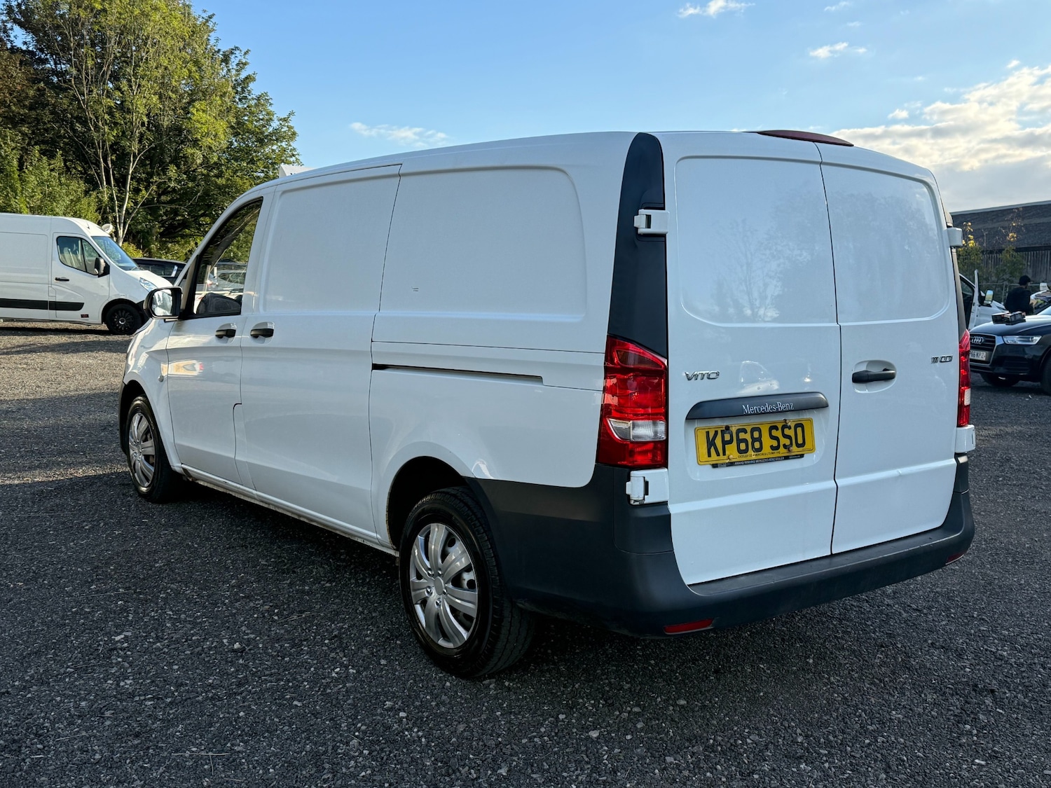 Used Mercedes-Benz Vito 2018 for sale - 76022808: Photo 8